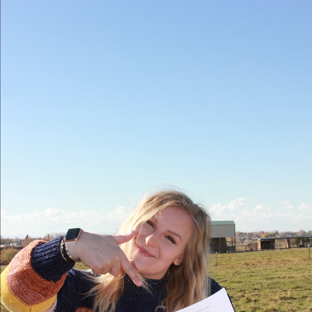 Meet your Posher, Ashley